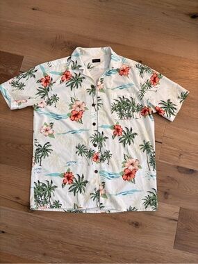 Casual White Hawaiian Floral Short-Sleeve Button-Down Shirt